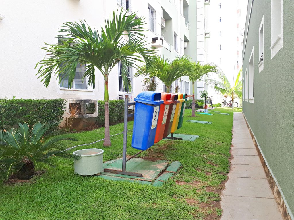 Apartamento à venda no Condomínio Costa Atlântica Apartamento à venda no Condomínio Costa Atlântica