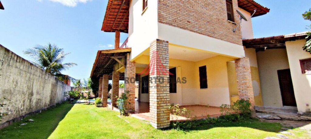 Casa com 4 Quartos e 3 banheiros à Venda, 186,86m² por R$ 350.000 , Praia do Presídio , Aquiraz-Ceará.