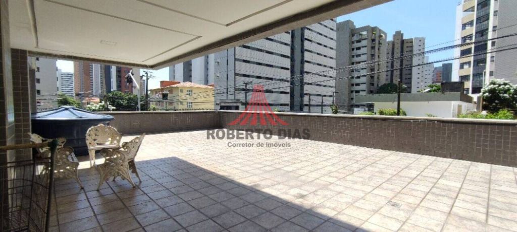 Apartamento com 3 Quartos à Venda, 130m² – R$595.000 – Edifício Lívio Arruda – Meireles – Fortaleza-Ceará