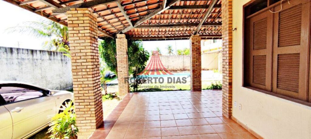 Casa com 4 Quartos e 3 banheiros à Venda, 186,86m² por R$ 350.000 , Praia do Presídio , Aquiraz-Ceará.