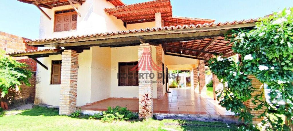 Casa com 4 Quartos e 3 banheiros à Venda, 186,86m² por R$ 350.000 , Praia do Presídio , Aquiraz-Ceará.