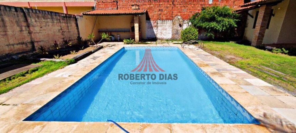 Casa com 4 Quartos e 3 banheiros à Venda, 186,86m² por R$ 350.000 , Praia do Presídio , Aquiraz-Ceará.