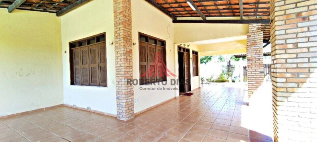 Casa com 4 Quartos e 3 banheiros à Venda, 186,86m² por R$ 350.000 , Praia do Presídio , Aquiraz-Ceará.