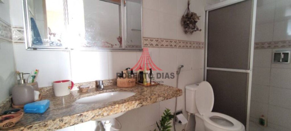 Apartamento com 3 Quartos à Venda, 130m² – R$595.000 – Edifício Lívio Arruda – Meireles – Fortaleza-Ceará