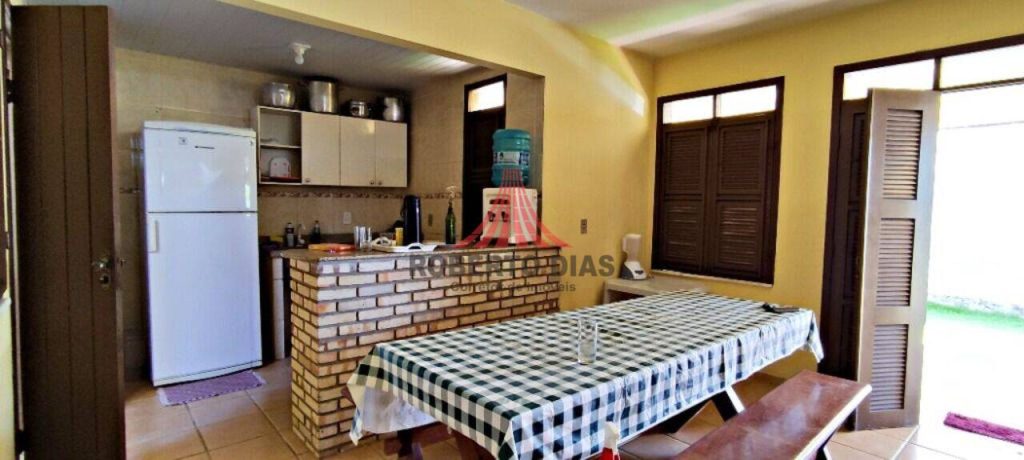 Casa com 4 Quartos e 3 banheiros à Venda, 186,86m² por R$ 350.000 , Praia do Presídio , Aquiraz-Ceará.