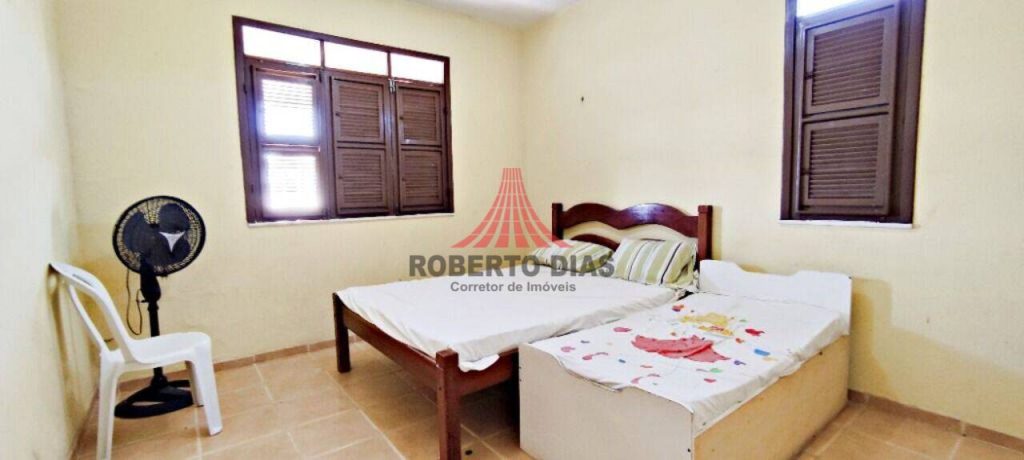 Casa com 4 Quartos e 3 banheiros à Venda, 186,86m² por R$ 350.000 , Praia do Presídio , Aquiraz-Ceará.