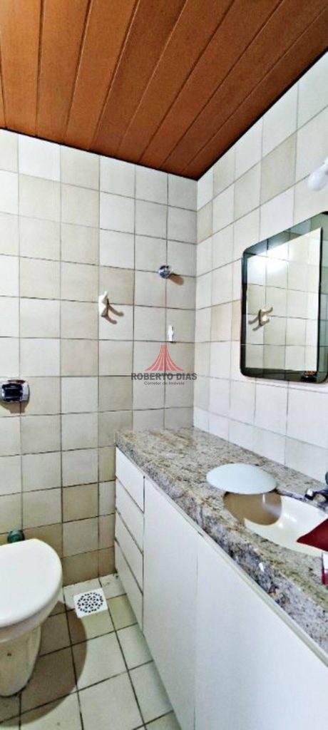 Apartamento à venda, medindo 158m2, 03 suítes, R$ 860.000 – Meireles – Fortaleza-Ceará