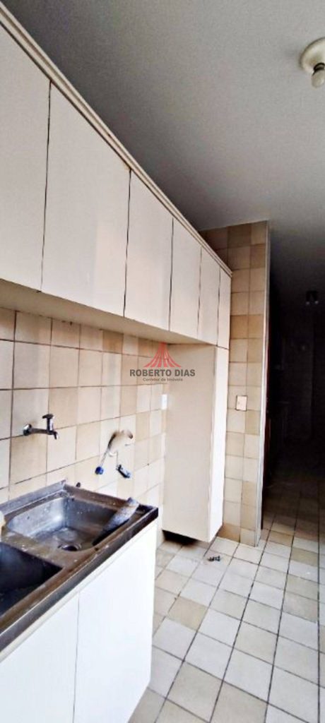 Apartamento à venda, medindo 158m2, 03 suítes, R$ 860.000 – Meireles – Fortaleza-Ceará