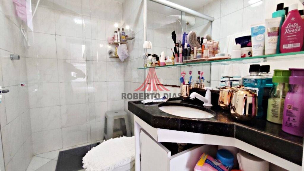 Apartamento à venda com 3 quartos, medindo 115 m² por R$ 430.000,00 – Papicu – Fortaleza-Ceará